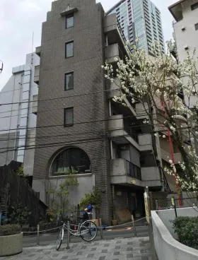 サンバレー赤坂ビルの外観