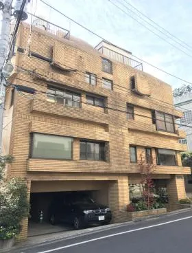 フィールド高輪ビルの外観
