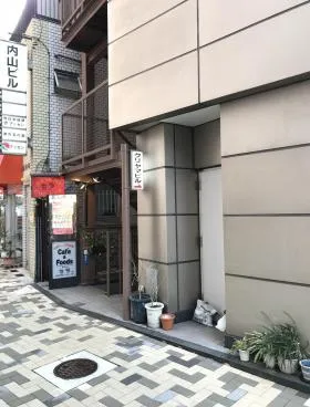 クリヤマビルの外観