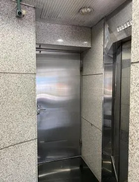 青山丸竹ビルの外観