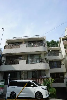 エクシードメゾン三田の外観