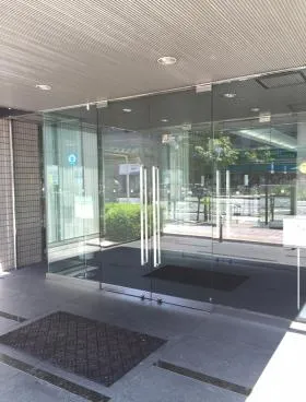シグマ光機東京本社ビルの外観