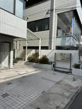 大塚ビルの外観