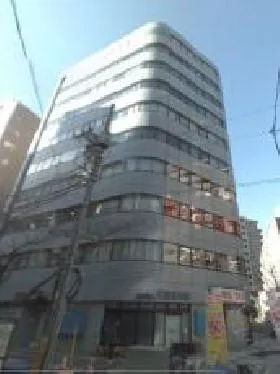 日暮里駅前中央ビルの外観