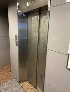 シュミット虎ノ門ビルの外観