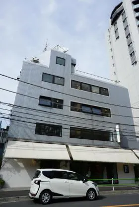三田稲毛屋ビルの外観