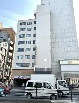 315白金台ビルの外観