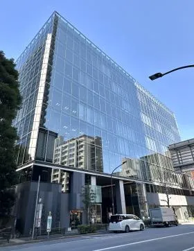 ラティス青山スクエアの外観