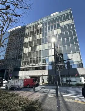 ラティス青山スクエアの外観