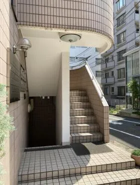 梅原ビルの外観