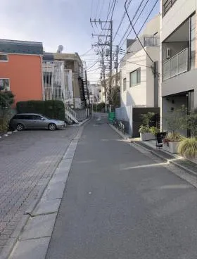 TOMY’S HOUSEビルの外観
