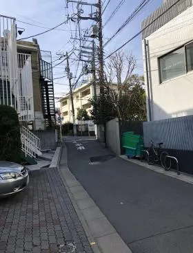 TOMY’S HOUSEビルの外観