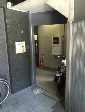 高田馬場ペガサスビルの外観