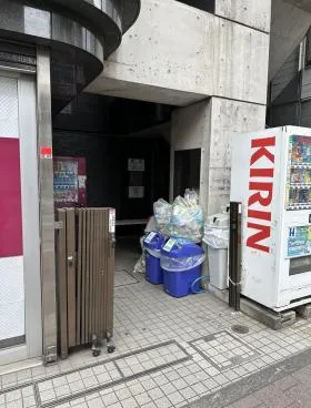 高田馬場ペガサスビルの外観