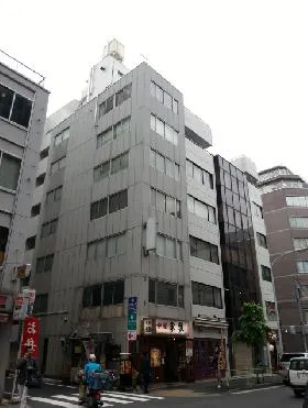 片山ビルの外観