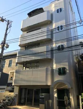 イマス山吹町ビルの外観