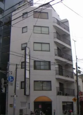 甲祐ビルの外観