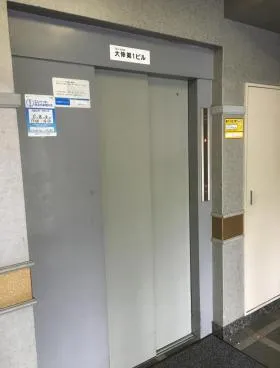 大伸第1ビルの外観
