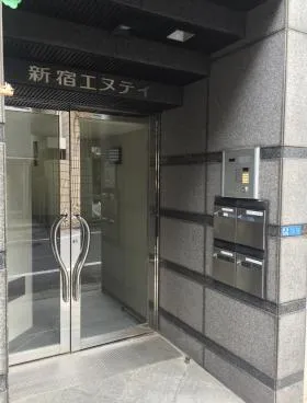 新宿NTビルの外観