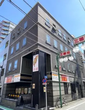 新宿NTビルの外観