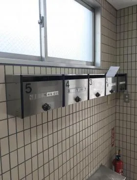 佐藤ビルの外観
