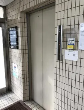 佐藤ビルの外観