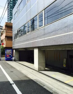 西新宿大和ビルの外観