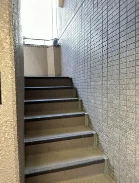 近江屋ビルの外観