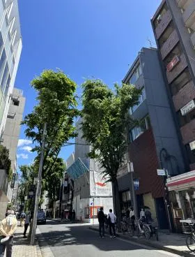 近江屋ビルの外観