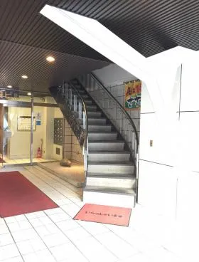 中根ビルの外観