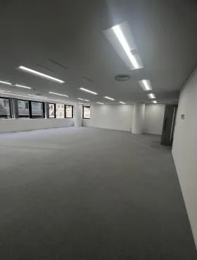 神谷町プラザビルの外観