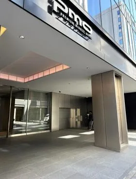 PMO新日本橋ビルの外観