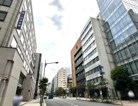 PMO日本橋兜町ビルの外観