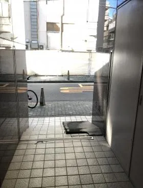 第2渡邊ビルの外観