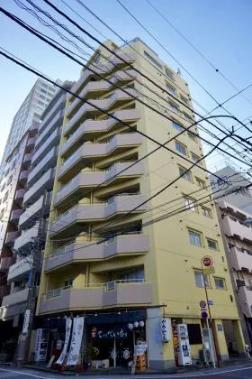 パレドール新宿の外観