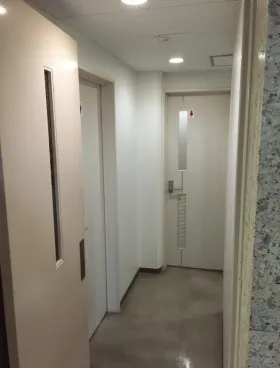 東部ビルの外観
