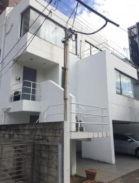 六番町ハウスビルの外観