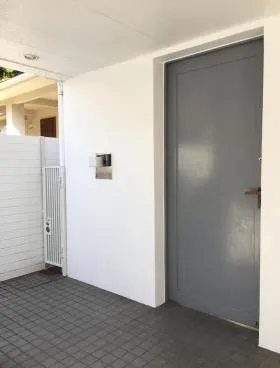 六番町ハウスビルの外観