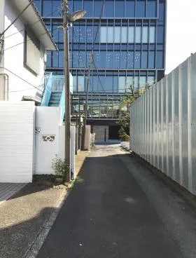 六番町ハウスビルの外観