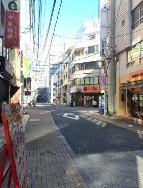 ヤノビルの外観