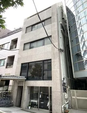 佐藤ビルの外観