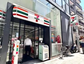 セブンイレブン