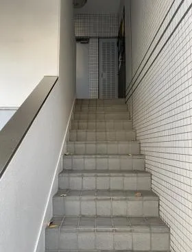フラットMビルの外観