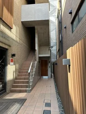 パインビレッジアネックスの外観