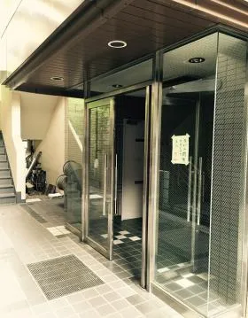 住吉町ビルの外観