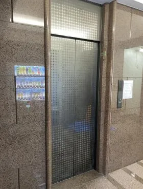 福松ビルの外観