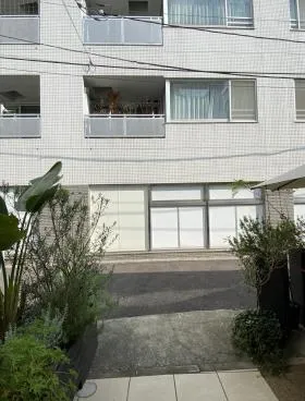 プルミエール北青山の外観
