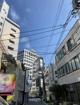 プルミエール北青山の外観
