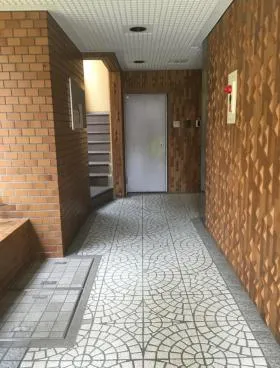 篠田ビルの外観