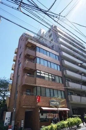 篠田ビルの外観